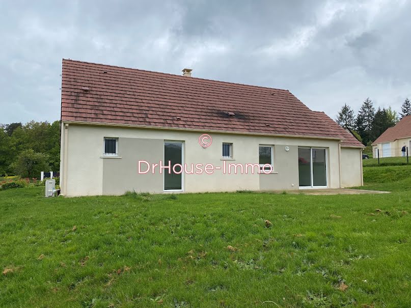 Vente maison 4 pièces 102 m² à Charbuy (89113), 243 800 €