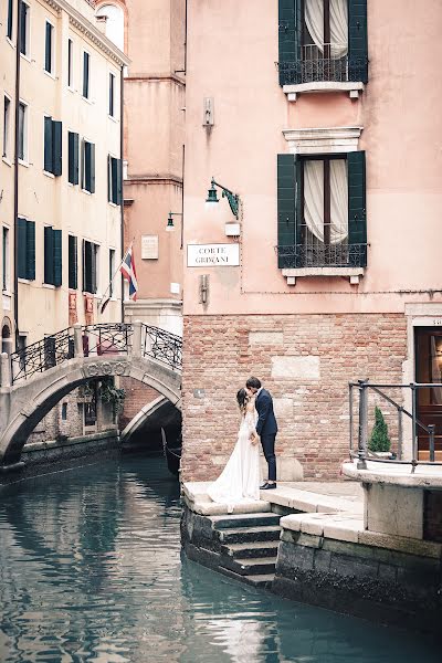 Wedding photographer Vladimir Belyy (for-you). Photo of 2 December 2018