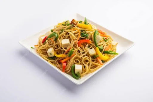 Egg Paneer Noodles