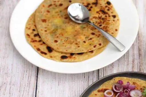 Aloo Pyaaz Paratha