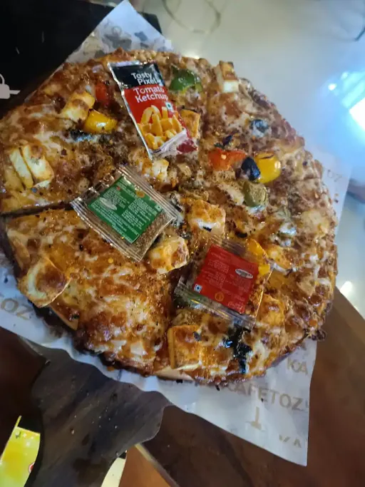 Paneer Pizza (10 Inch)