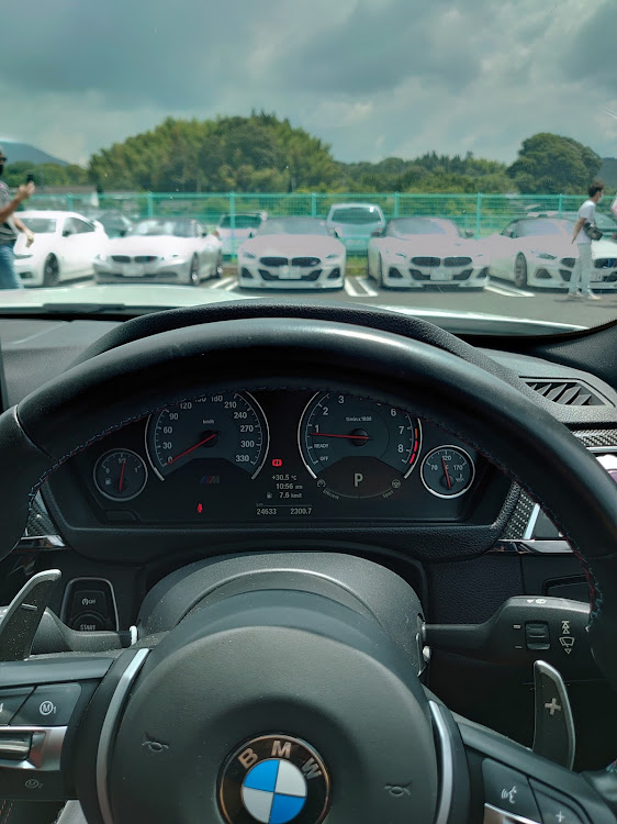 M3 セダンのオフ会・BMW・M3に関するカスタム事例の投稿画像5枚目