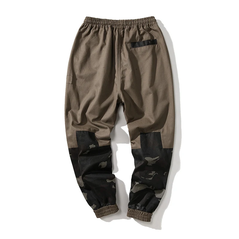 Leggings camouflage coréennes décontractées grande taille, élastiques. Pantalons avec pieds pour un look confortable et stylé au quotidien.