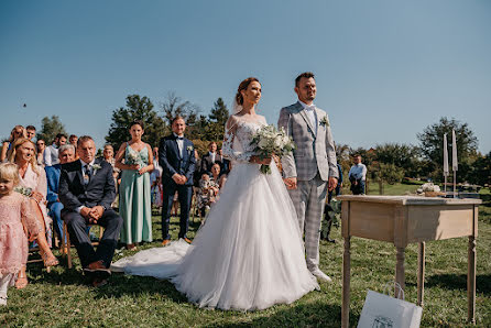 Fotógrafo de casamento Lucie Skopalová (okemlucie). Foto de 16 de fevereiro 2022