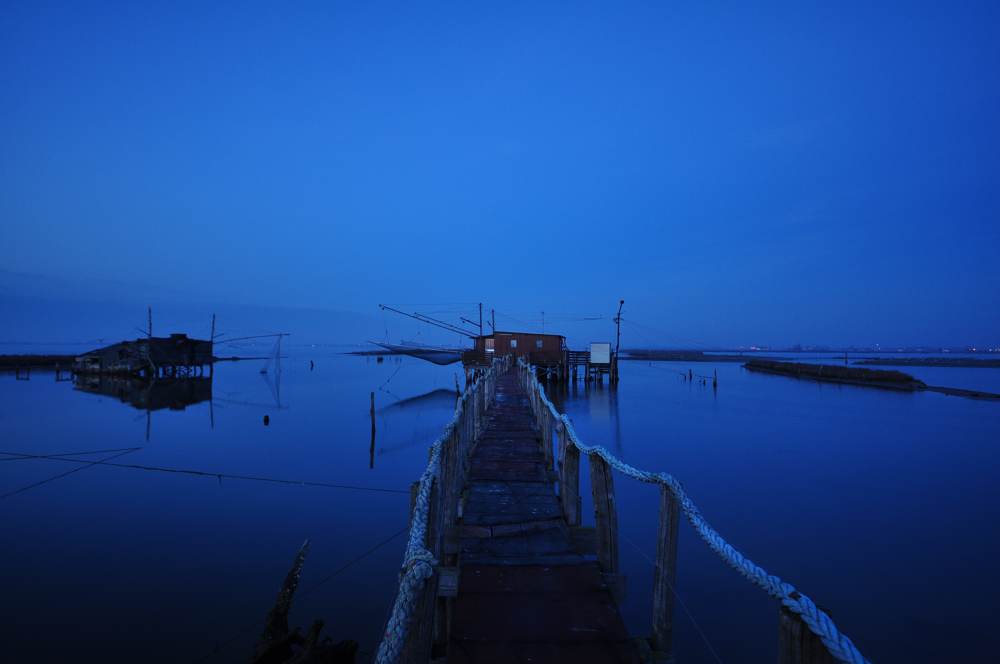 Tutto sembrava fermo. di minobirillo