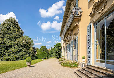 Villa with garden and terrace 5