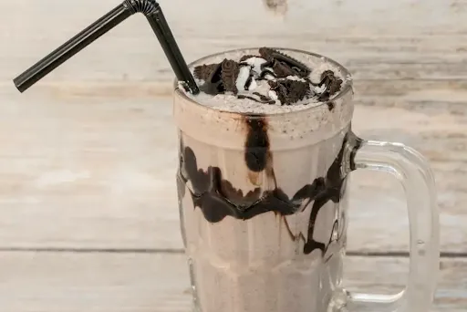 2 Oreo Chocolate Shake With Peri Peri Paneer Maggi And Coke [250 Ml]