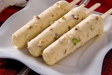 holi-special-food-almond-malai-kulfi_image