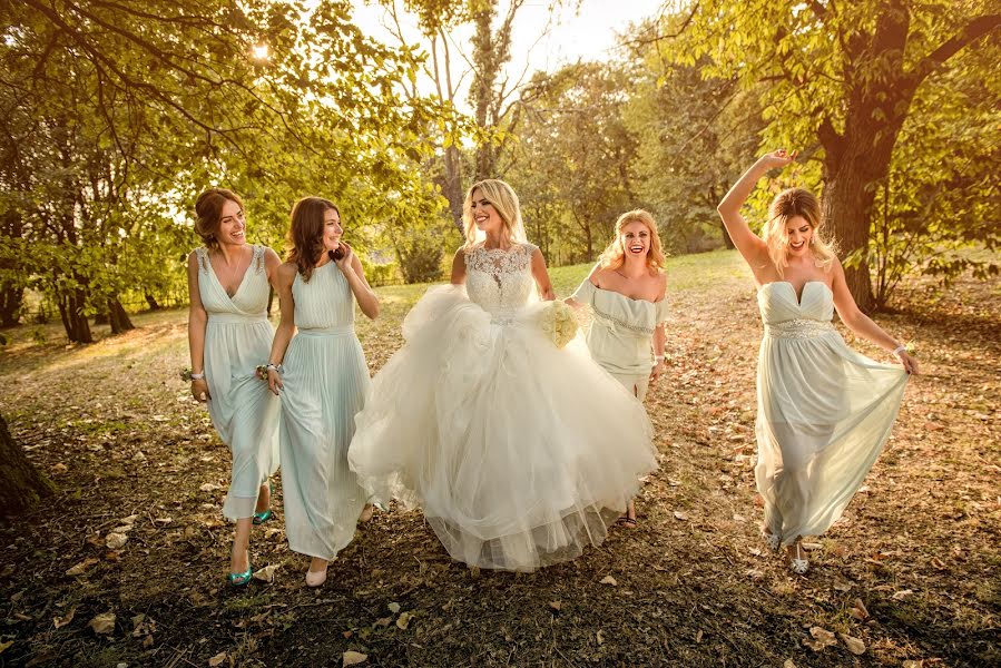 Fotógrafo de casamento Ionut Diaconescu (fotodia). Foto de 13 de setembro 2016