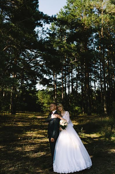 Wedding photographer Evgeniy Konoplich (jenyakonoplich). Photo of 3 October 2020