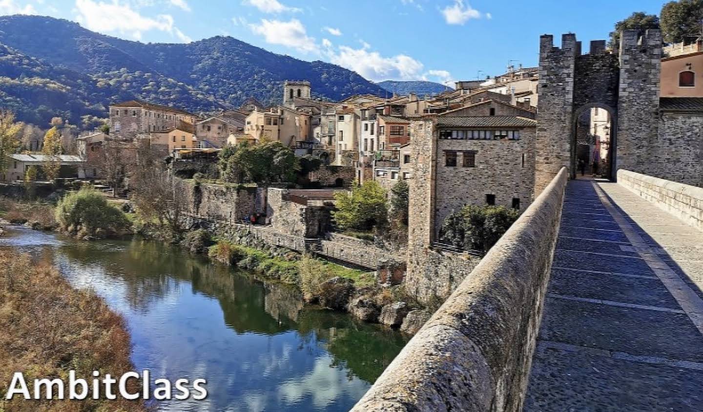 House Besalú