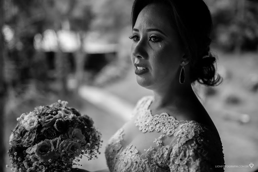 Fotografo di matrimoni Guilherme Lion (lion). Foto del 3 maggio 2017