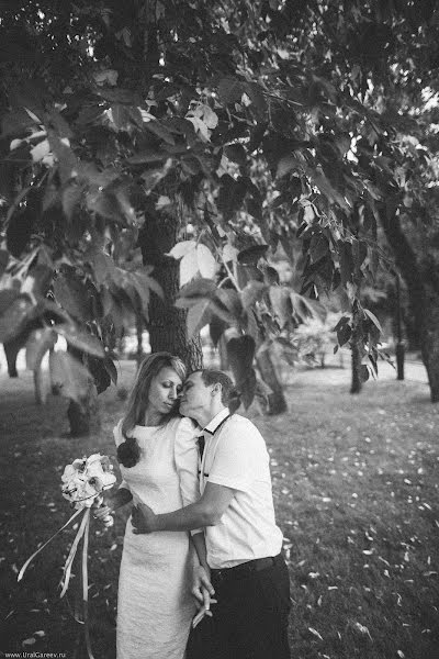 Wedding photographer Ural Gareev (uralich). Photo of 9 September 2014