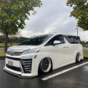 ヴェルファイア AGH30W