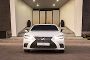 The new 2021 Lexus LS 500 retails for R2,204,200.