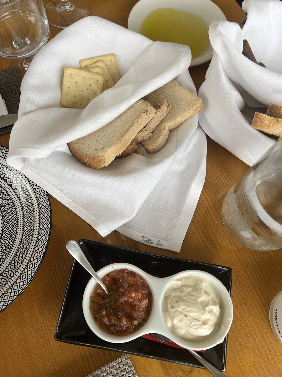 GF bread and dips