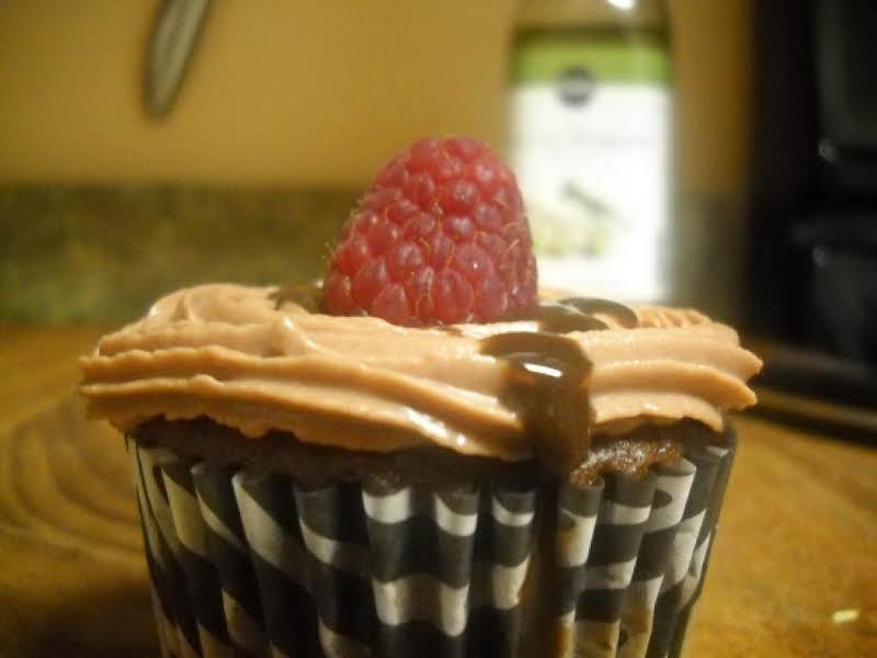 Raspberry Wheat Ale Cupcakes