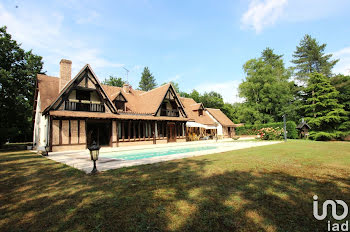 maison à La Ferté-Saint-Cyr (41)