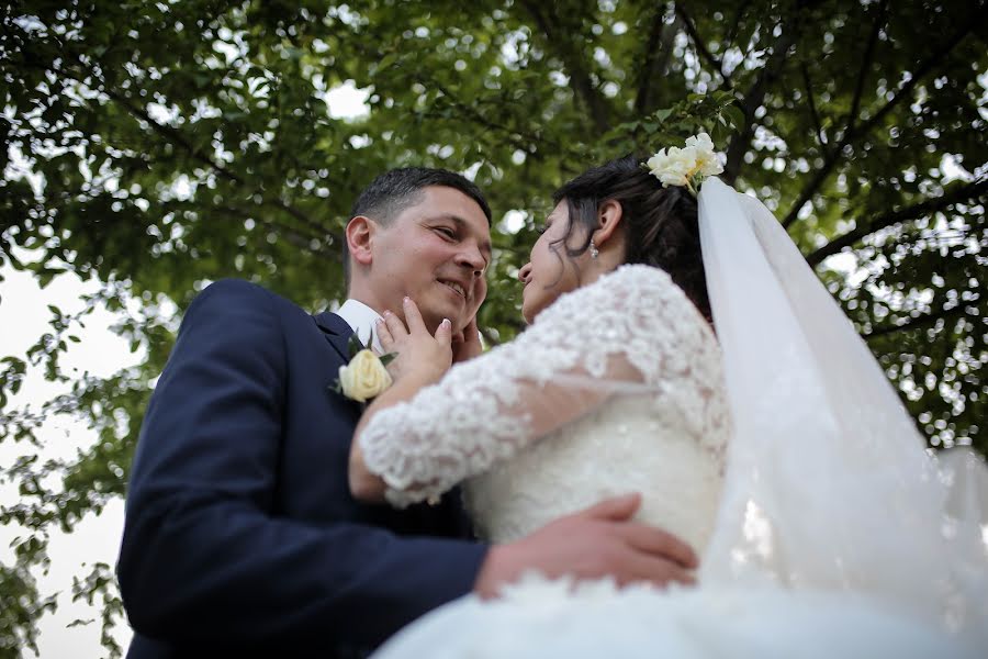 Fotógrafo de casamento Bogdan Vіntonyak (photoartmedia). Foto de 13 de outubro 2019