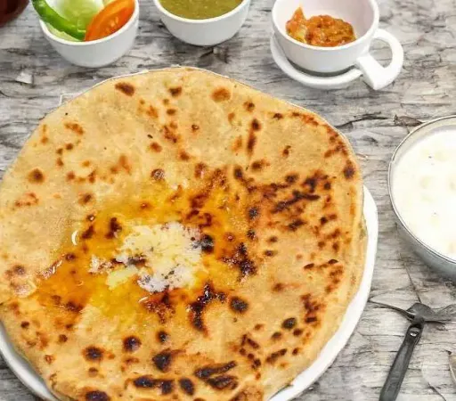 Thakur Ji Special Mix Paratha