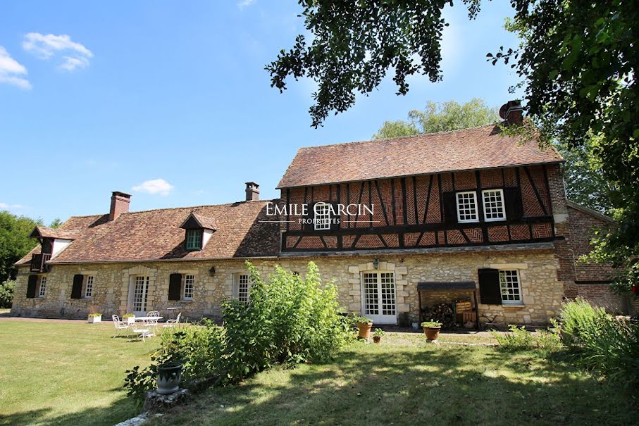 Vente moulin 12 pièces 260 m² à Beauvais (60000), 490 000 €