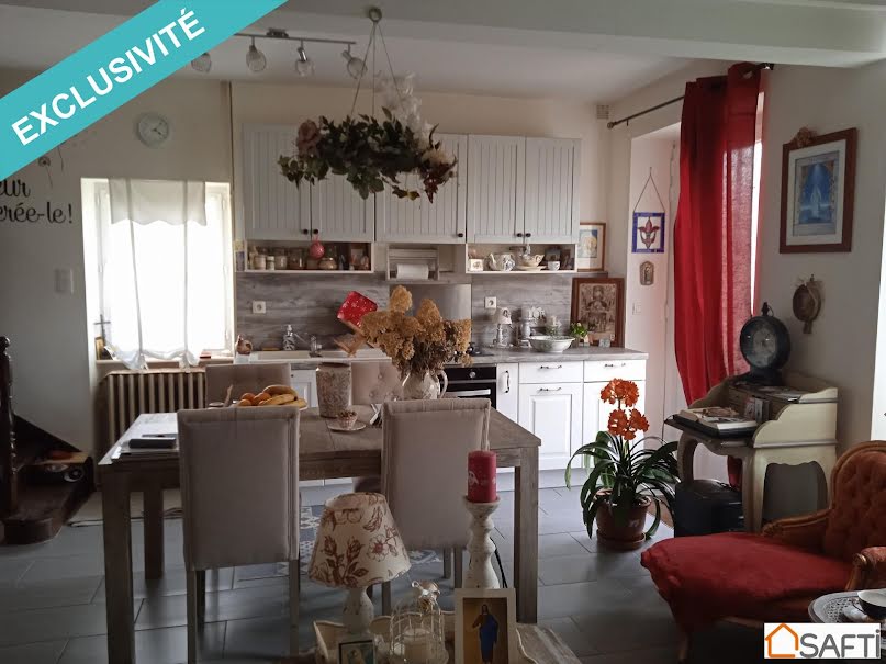 Vente maison 4 pièces 70 m² à Pontmain (53220), 85 000 €