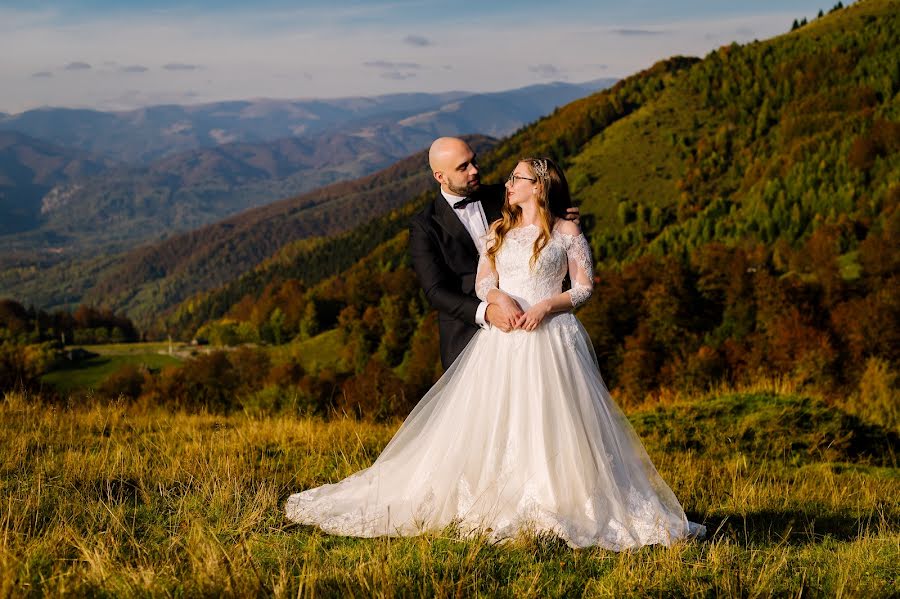 Fotografo di matrimoni Claudia Georgescu (kluphoto). Foto del 25 gennaio 2023