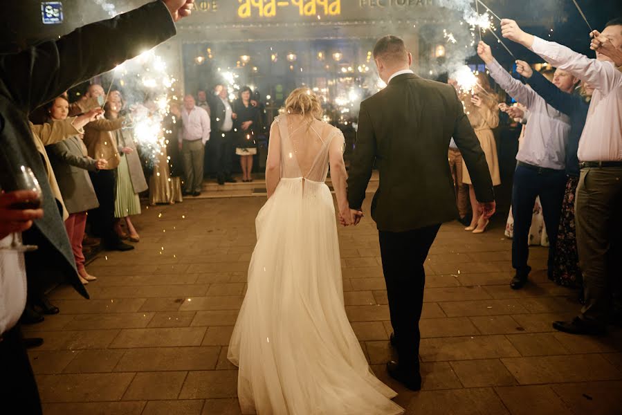 Fotógrafo de casamento Georgiy Kustarev (gkustarev). Foto de 7 de janeiro 2019