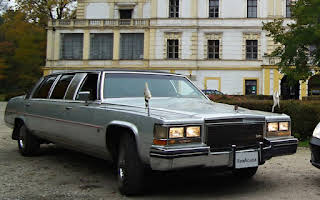 Cadillac Fleetwood Brougham Limousine Rent Moravskoslezský kraj