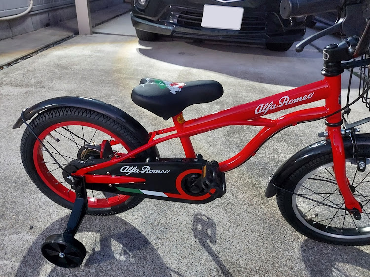 ジュリエッタのクリスマスプレゼント・アルファロメオ・自転車・エンブレム・ホイールキャップに関するカスタム事例の投稿画像2枚目
