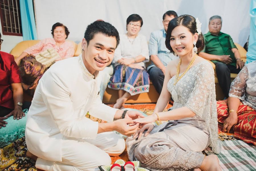 Fotógrafo de bodas Pongpisut Jantamala (jamejumppisut). Foto del 8 de septiembre 2020