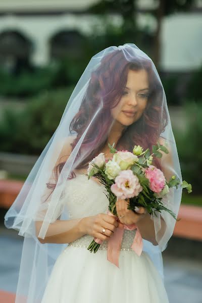 結婚式の写真家Sergey Lesnikov (lesnik)。2022 9月27日の写真