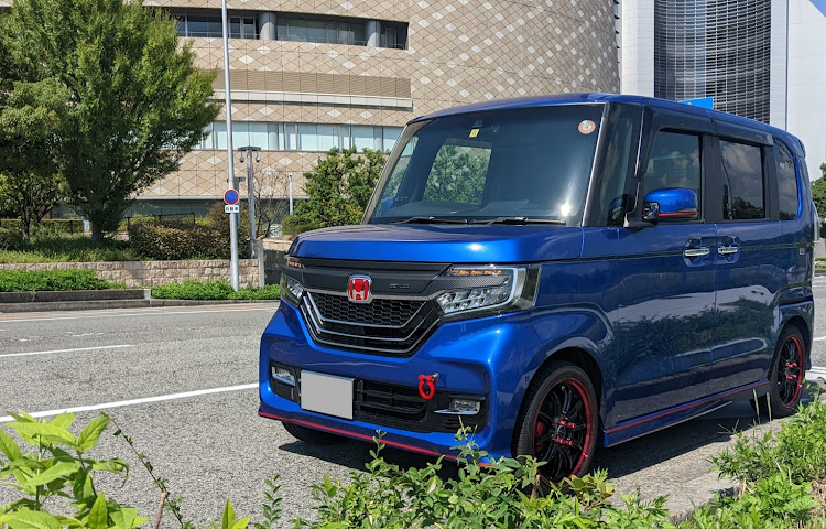 Nボックスカスタムのフォロー&「いいね！」大歓迎です！・青が好き・青・2022ベストショット・9月にエントリーしますに関するカスタム事例の投稿画像1枚目