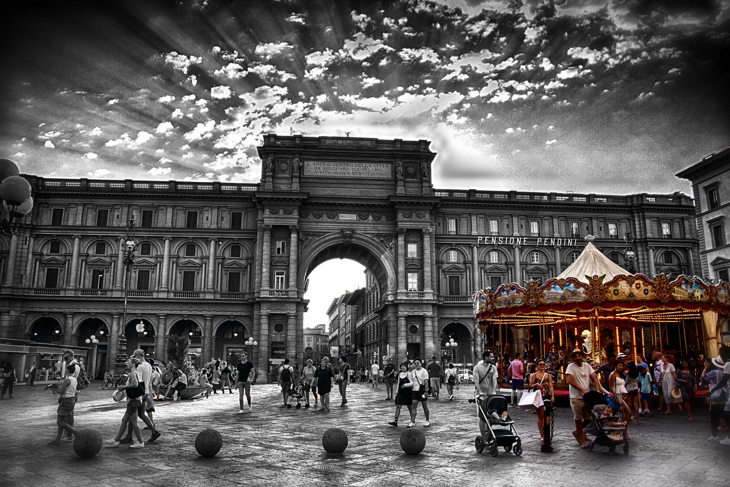 Piazza della Repubblica di girolamo_viscusi