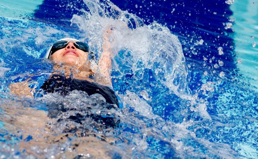 benefici del nuoto per il cuore