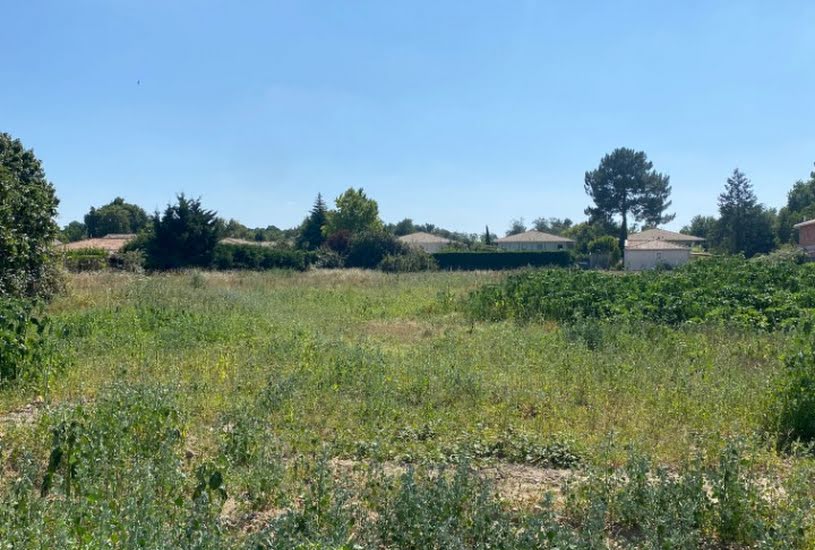  Vente Terrain + Maison - Terrain : 900m² - Maison : 115m² à Saint-Aubin-de-Médoc (33160) 