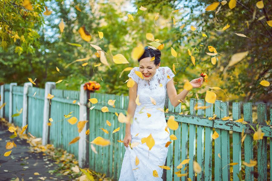 Fotografo di matrimoni Olga Voronenko (olgaphoto555). Foto del 4 gennaio 2015