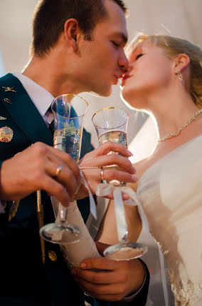 Fotógrafo de casamento Nadezhda Biryukova (bir22). Foto de 4 de agosto 2016