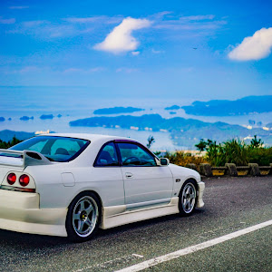 スカイライン R33