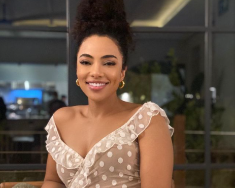 Actress Amanda du-Pont reveals she got a boob job after weight loss.