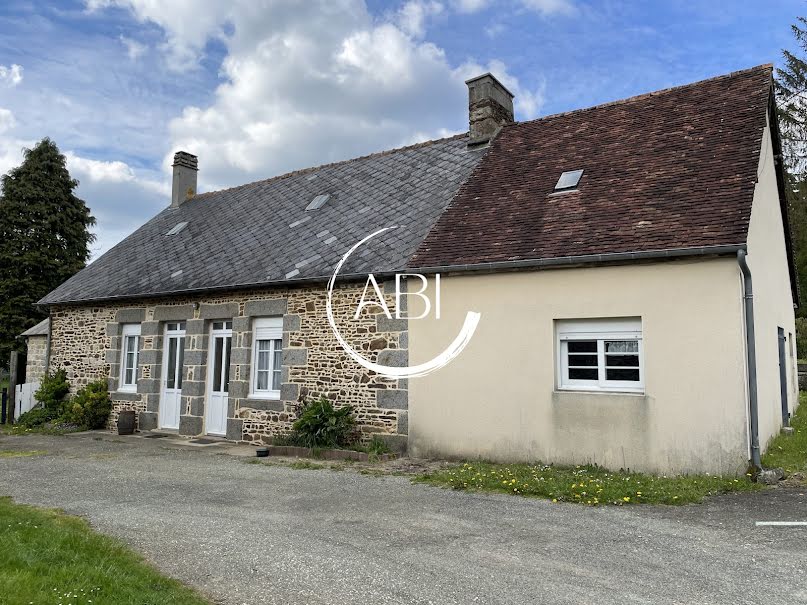 Vente maison 3 pièces 94 m² à La Chapelle-d'Andaine (61140), 120 750 €