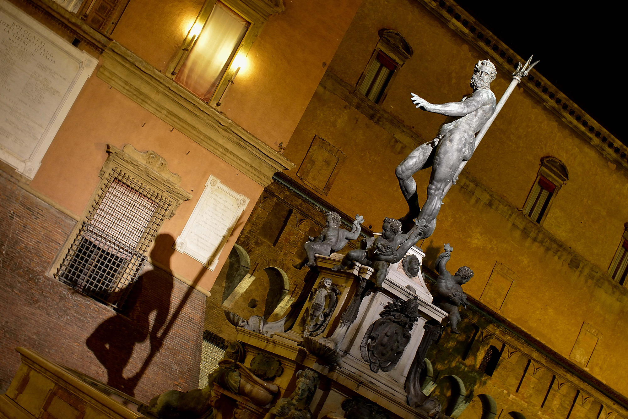 Fontana del Nettuno- Bologna di zolli