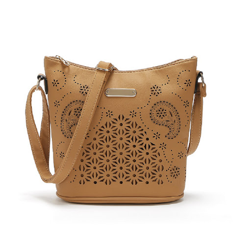Title 5, Fashionable large-capacity all-match hollow han...