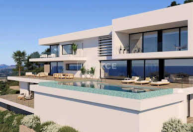 House with pool and terrace 5