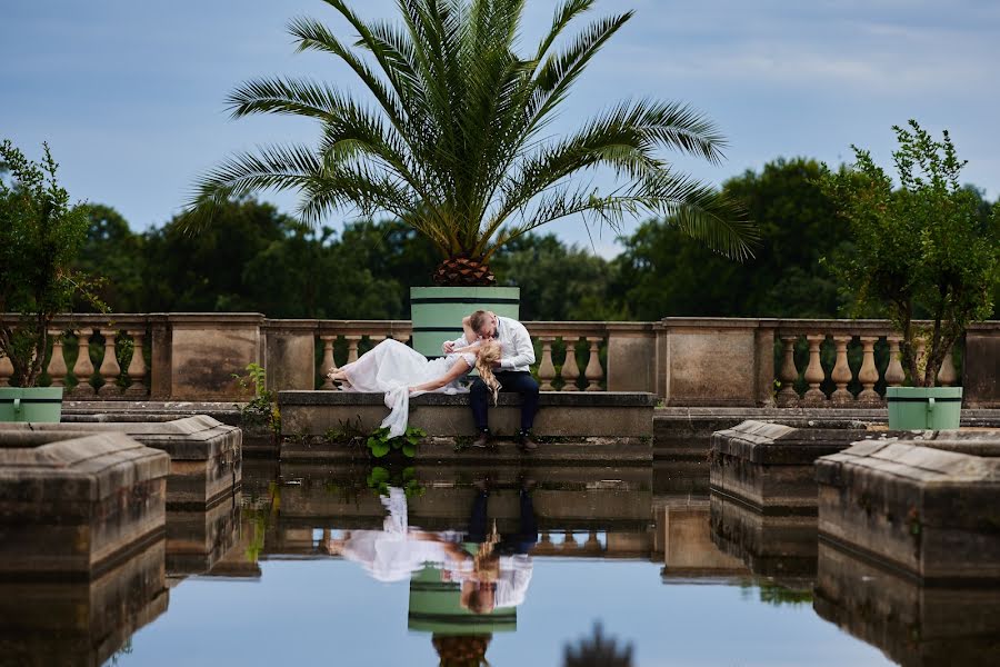 Fotógrafo de casamento Marcin Bogulewski (galeriaobrazu). Foto de 14 de setembro 2018