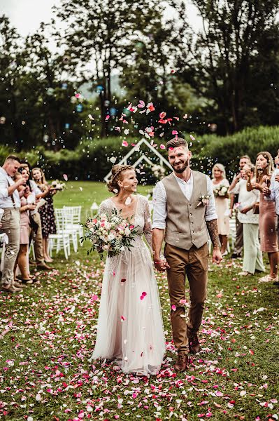 Fotografo di matrimoni Adéla Vraníková (adelavranikova). Foto del 13 maggio