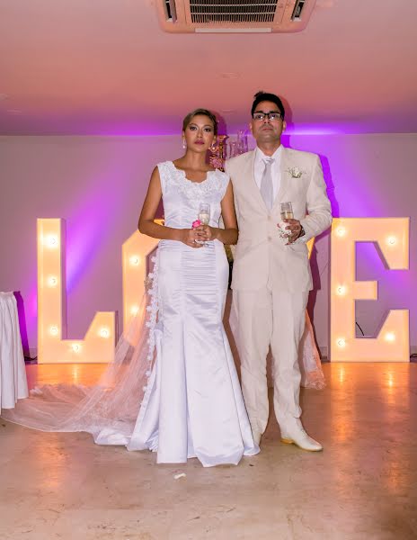 Wedding photographer Hansel Cruz (hanselcruz). Photo of 11 May 2019