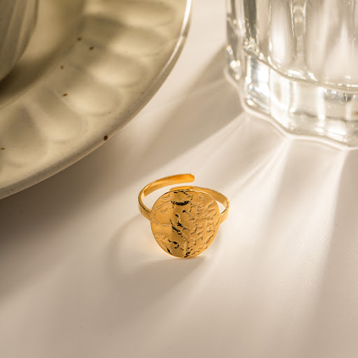 Title 1, Womens Retro Lava Round Titanium Steel Ring, t...