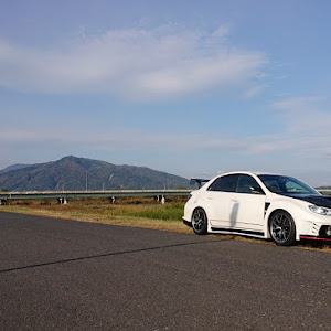 インプレッサ WRX STI GVB