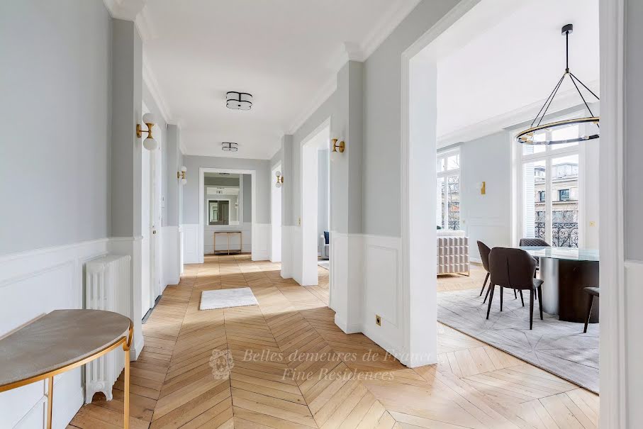 Vente appartement 6 pièces 200.16 m² à Paris 16ème (75016), 5 685 000 €